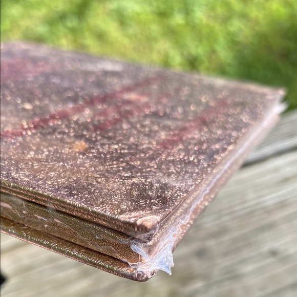 IMAGIC Professional Cosmetics - Picture 2 of 5